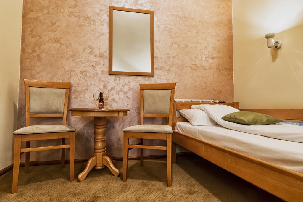 Konak Vukasinovic Hotel Белград Стая снимка