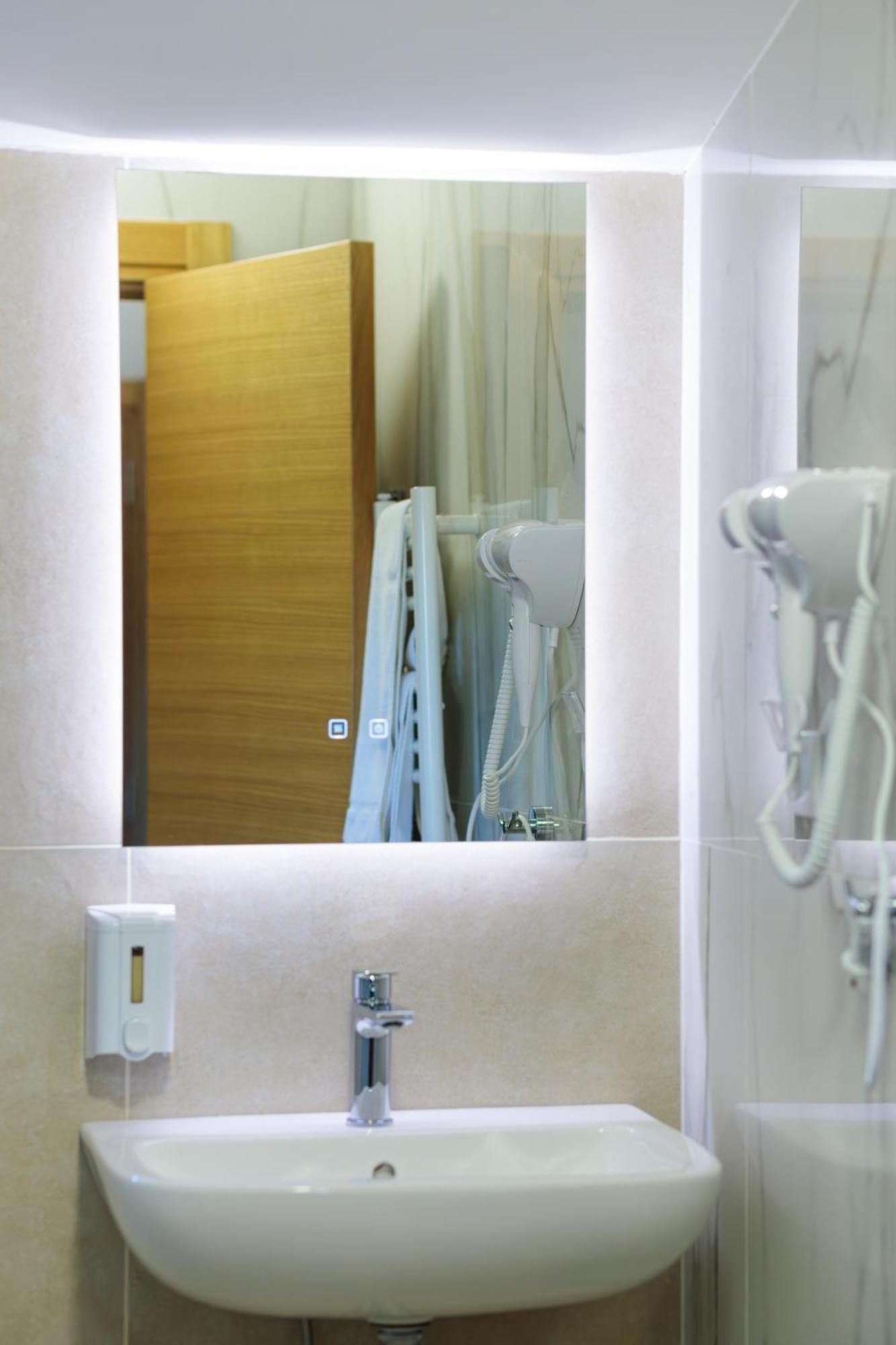 Konak Vukasinovic Hotel Белград Екстериор снимка